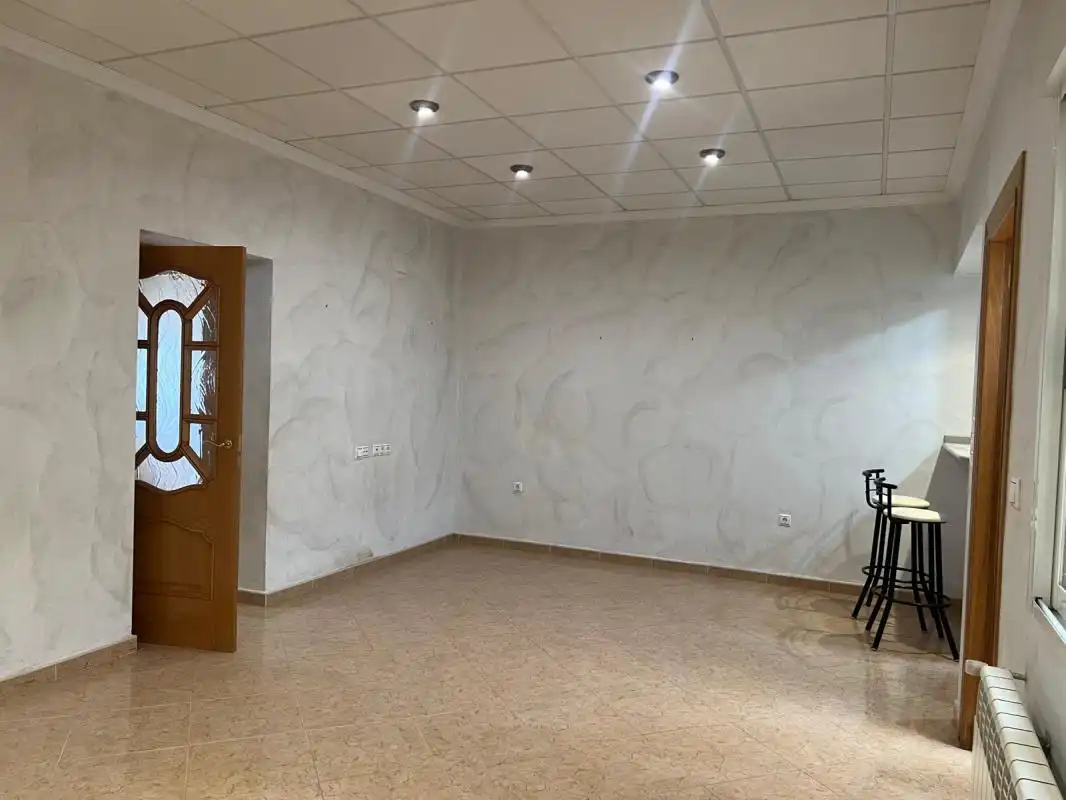 Casa adosada en venda en Algueña amb Aire condicionat, Calefacció i Terrassa