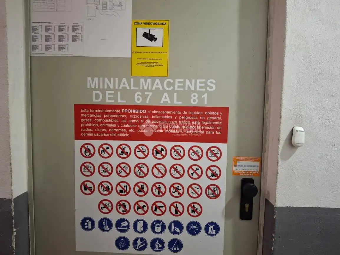 Aparcament de Traster de lloguer en Madrid amb Alarma