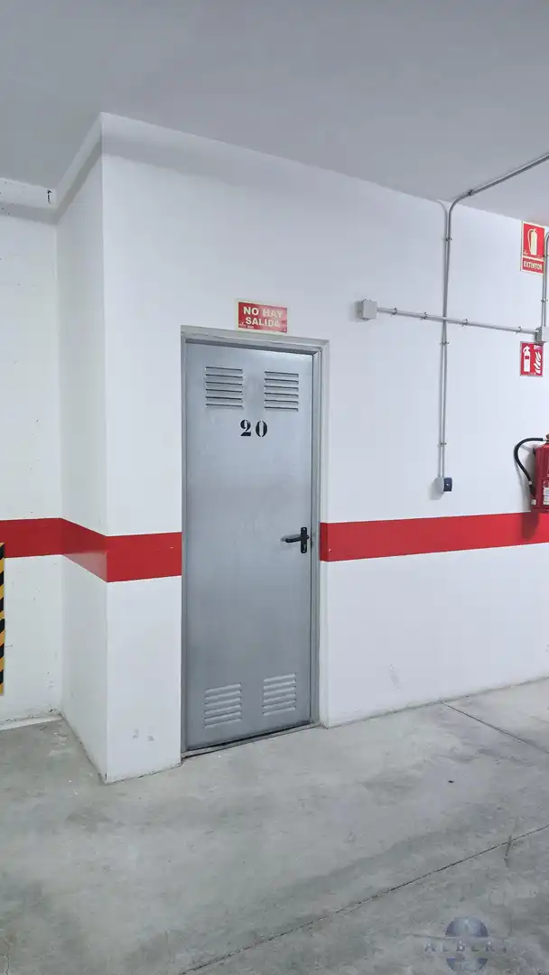 Flat for sale in Monóvar  / Monòver  with Air Conditioner and Storage room