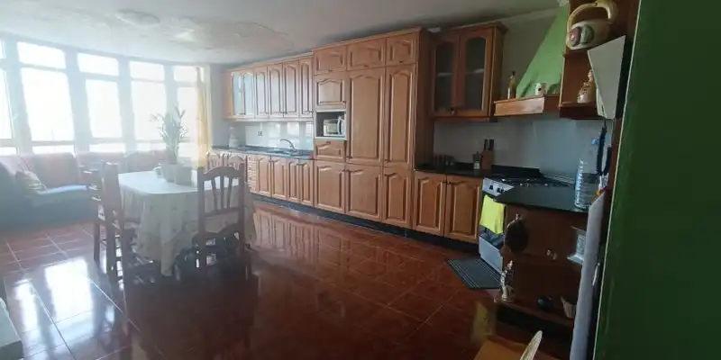 Cuina de Casa o xalet en venda en Arucas amb Terrassa, Traster i Moblat