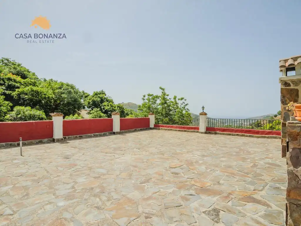 Terraza de Finca rústica en venta en Jete con Aire acondicionado, Jardín privado y Terraza
