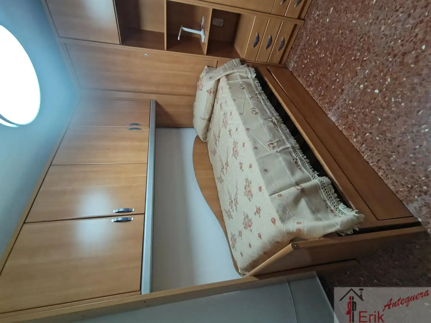 Bedroom of Flat for share in Centro
