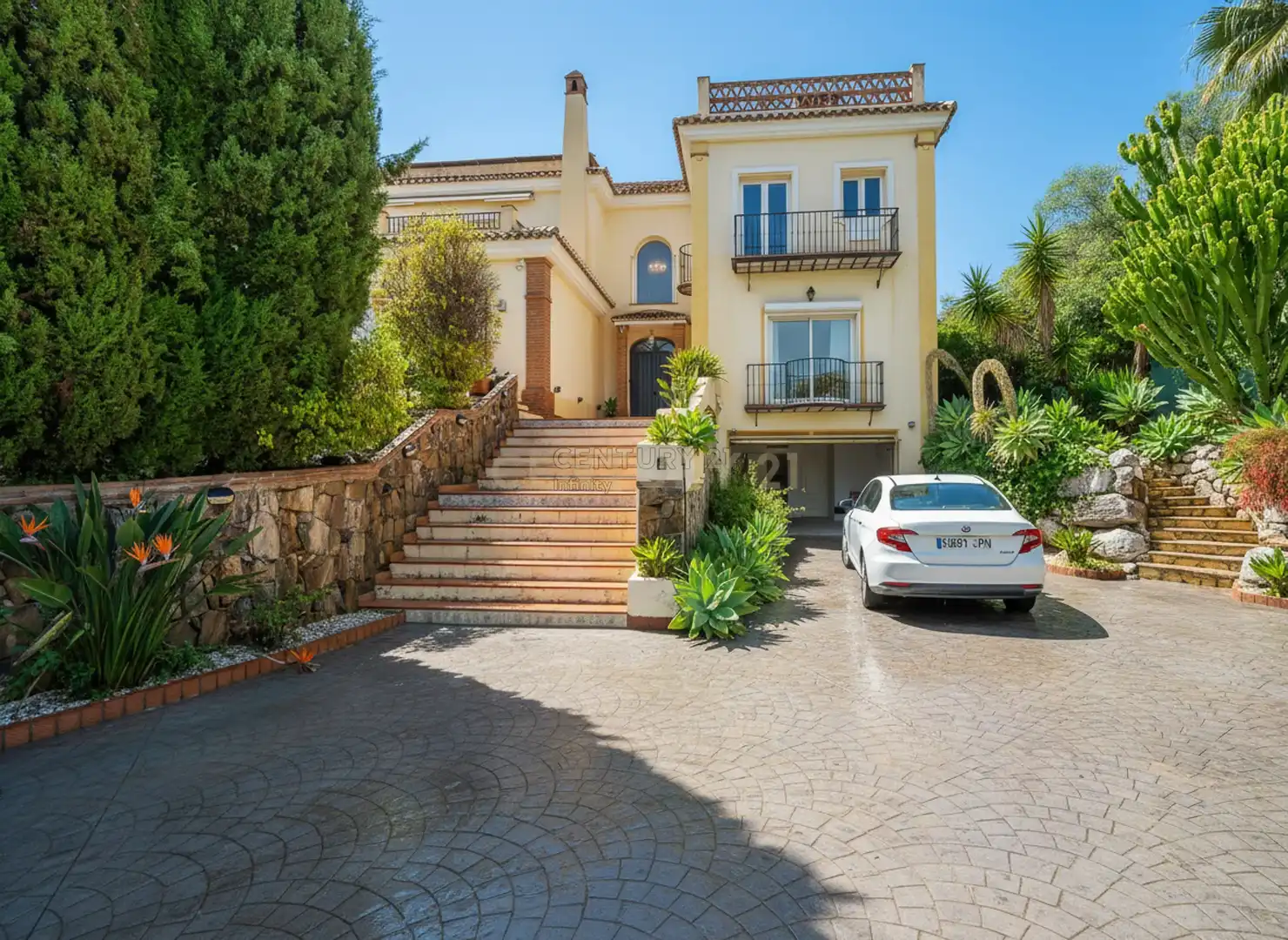 Exterior view of Houses for sale in Mijas  with Air Conditioner, Private garden and Storage room