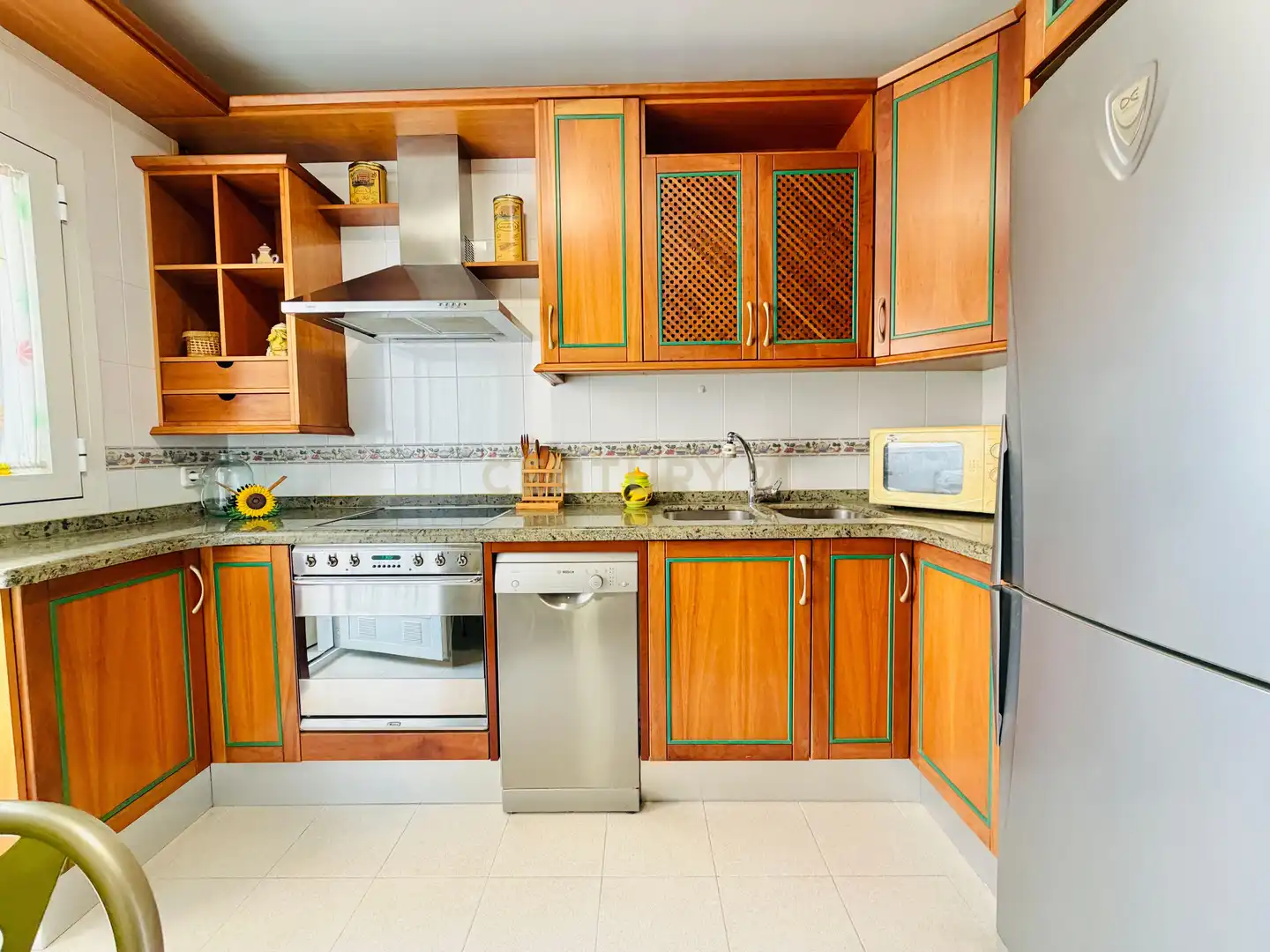Cuina de Apartament en venda en El Ejido amb Traster i Balcó