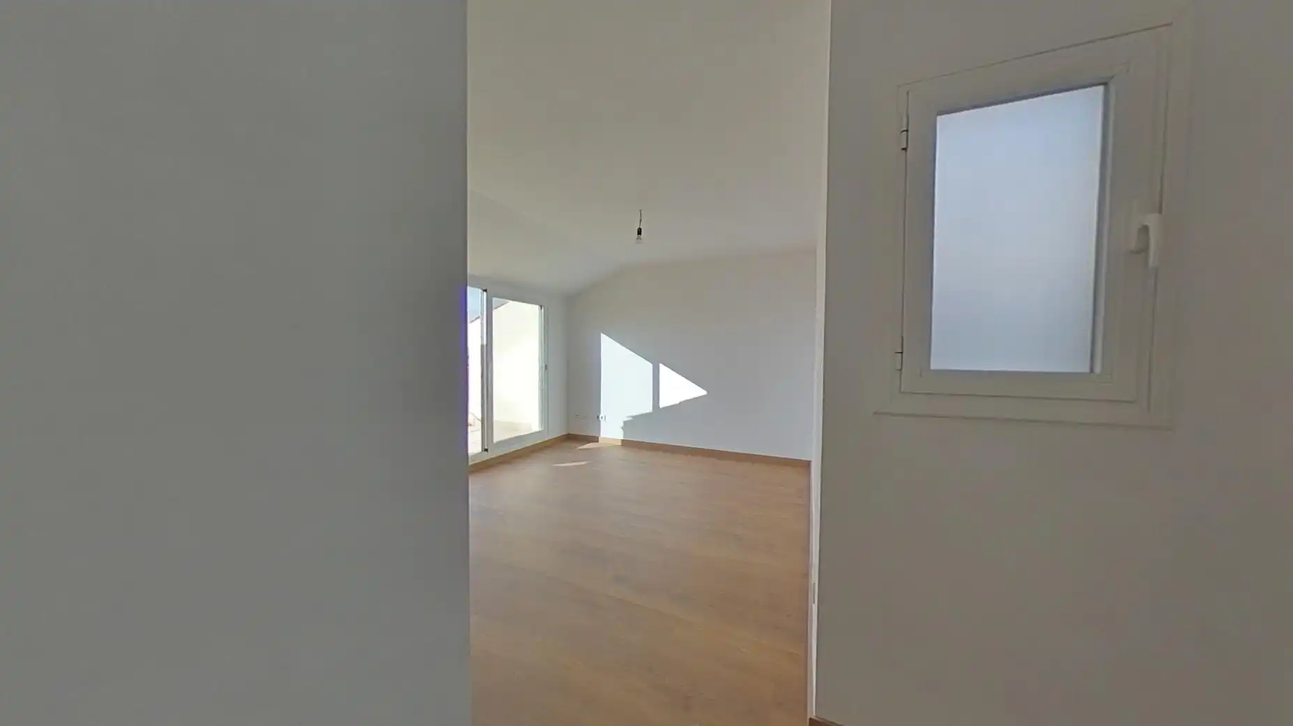 Piso en venta en Av Abat Marcet, Zona Esportiva