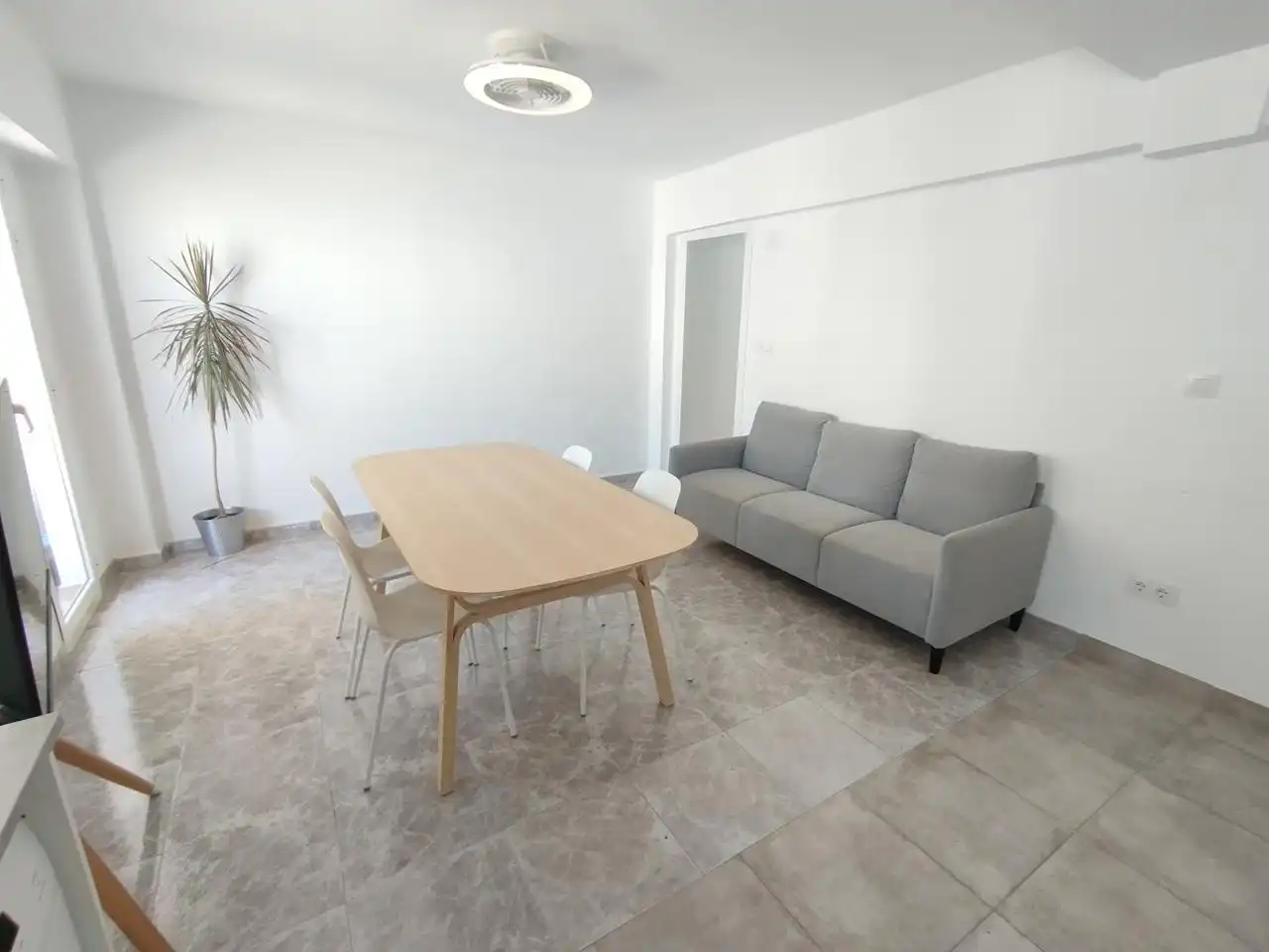 Wohnung zur Miete in De L'Arquitecte Gascó, Aiora