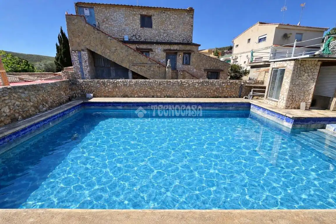 Piscina de Casa o chalet en venta en Montroi / Montroy con Jardín privado, Terraza y Piscina