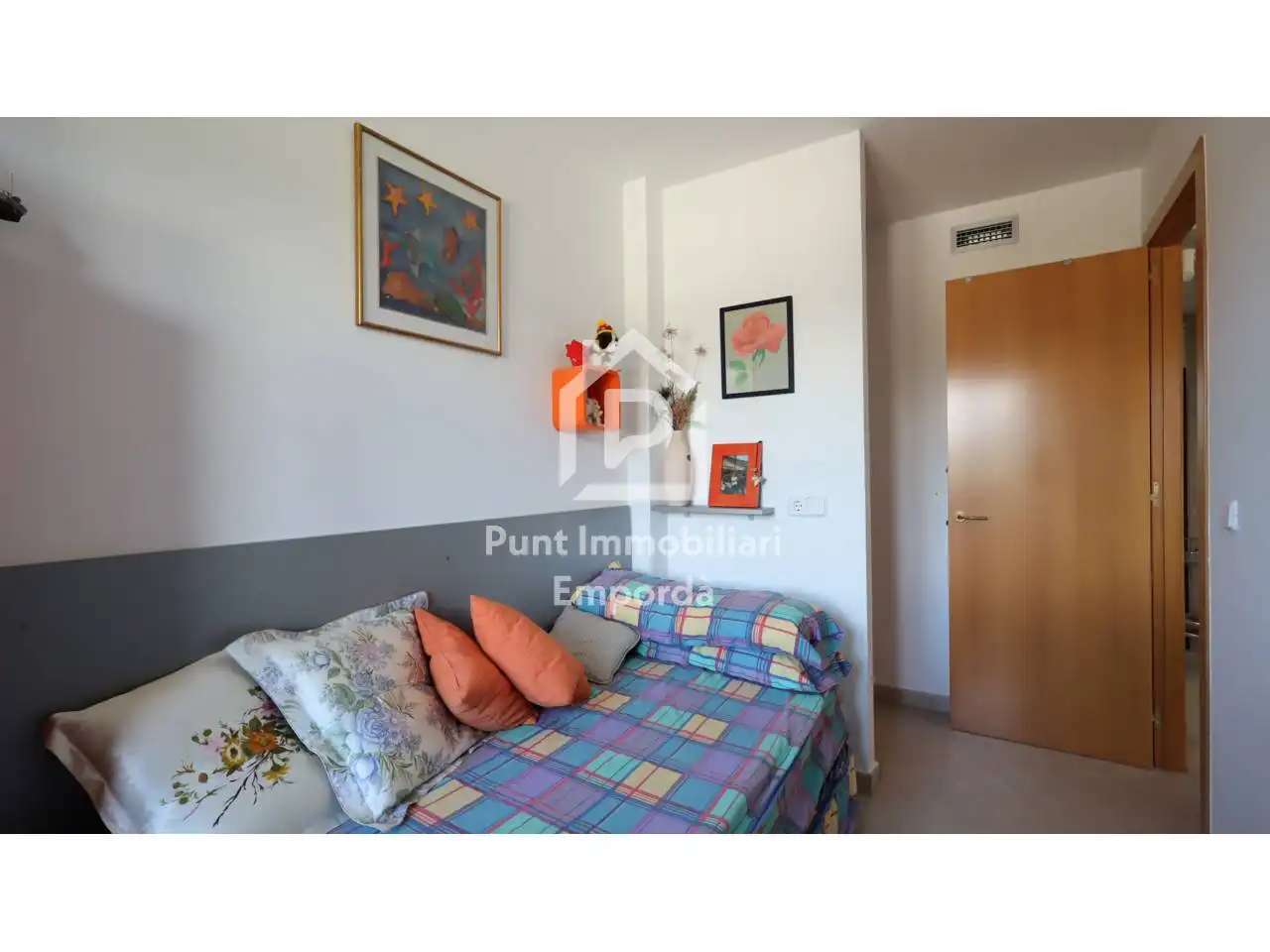 Bedroom of Flat for sale in Llançà  with Air Conditioner, Heating and Terrace