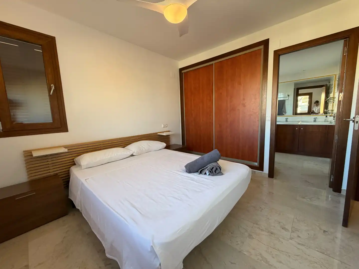 Schlafzimmer von Wohnung zur Miete in Playa del Acequión, Náufragos y Rocío del Mar