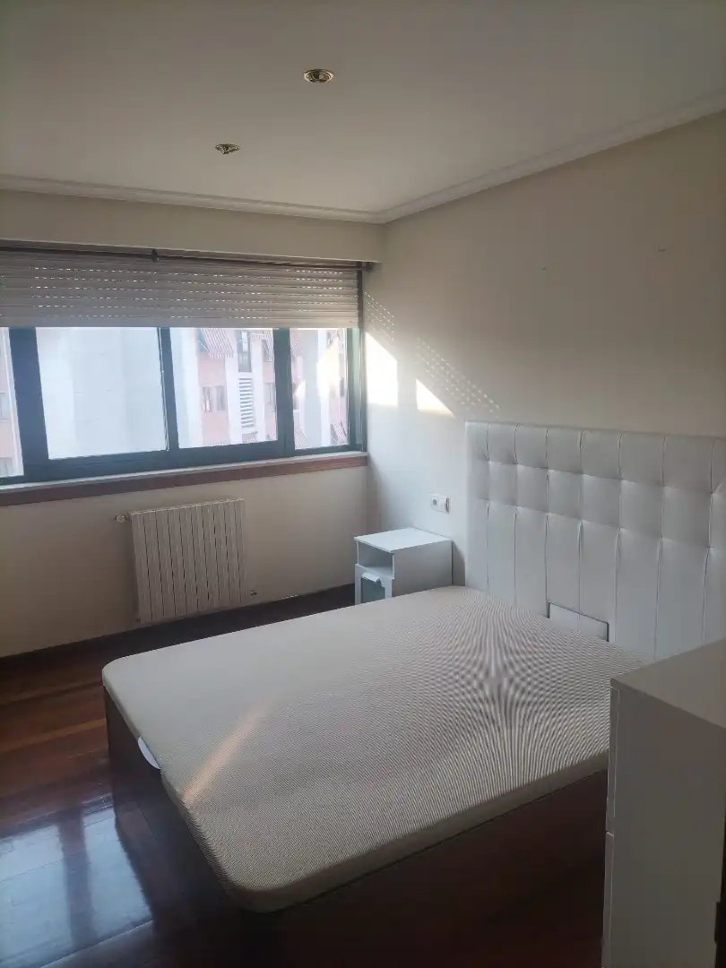 Bedroom of Flat for rent in Ourense Capital   with Heating, Storage room and Furnished