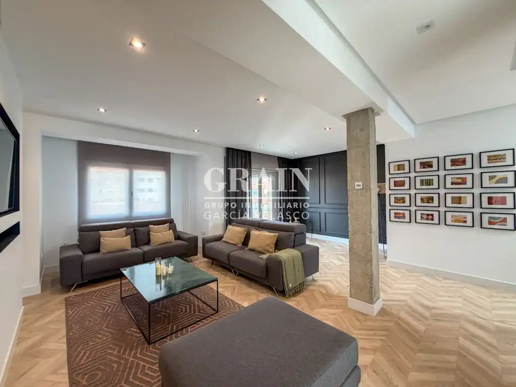 Wohnzimmer von Dachboden zur Miete in Albacete mit Heizung, Terrasse und Balkon