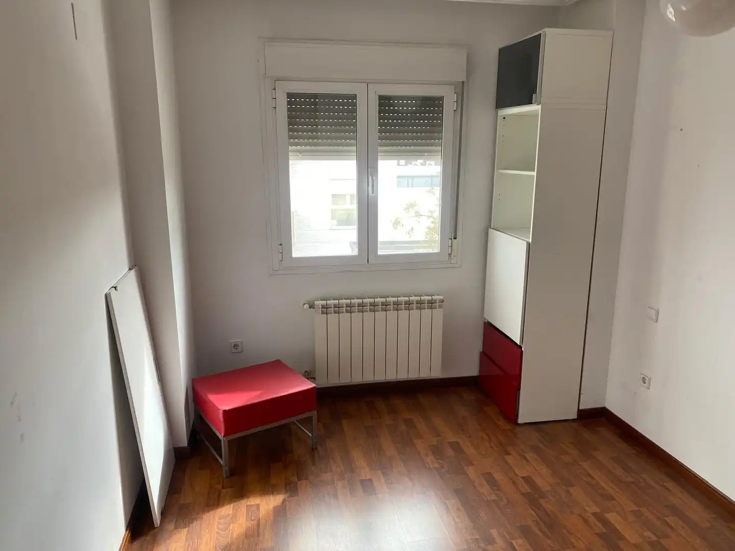 Habitación de Casa adosada en venta en Poblete con Aire acondicionado, Calefacción y Jardín privado