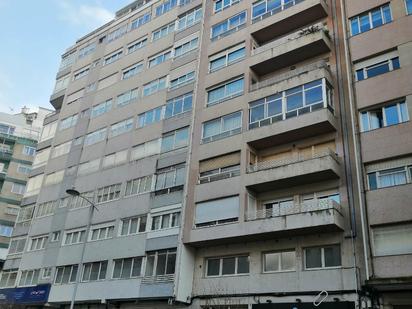 Vista exterior de Pis en venda en Vigo  amb Calefacció, Parquet i Traster