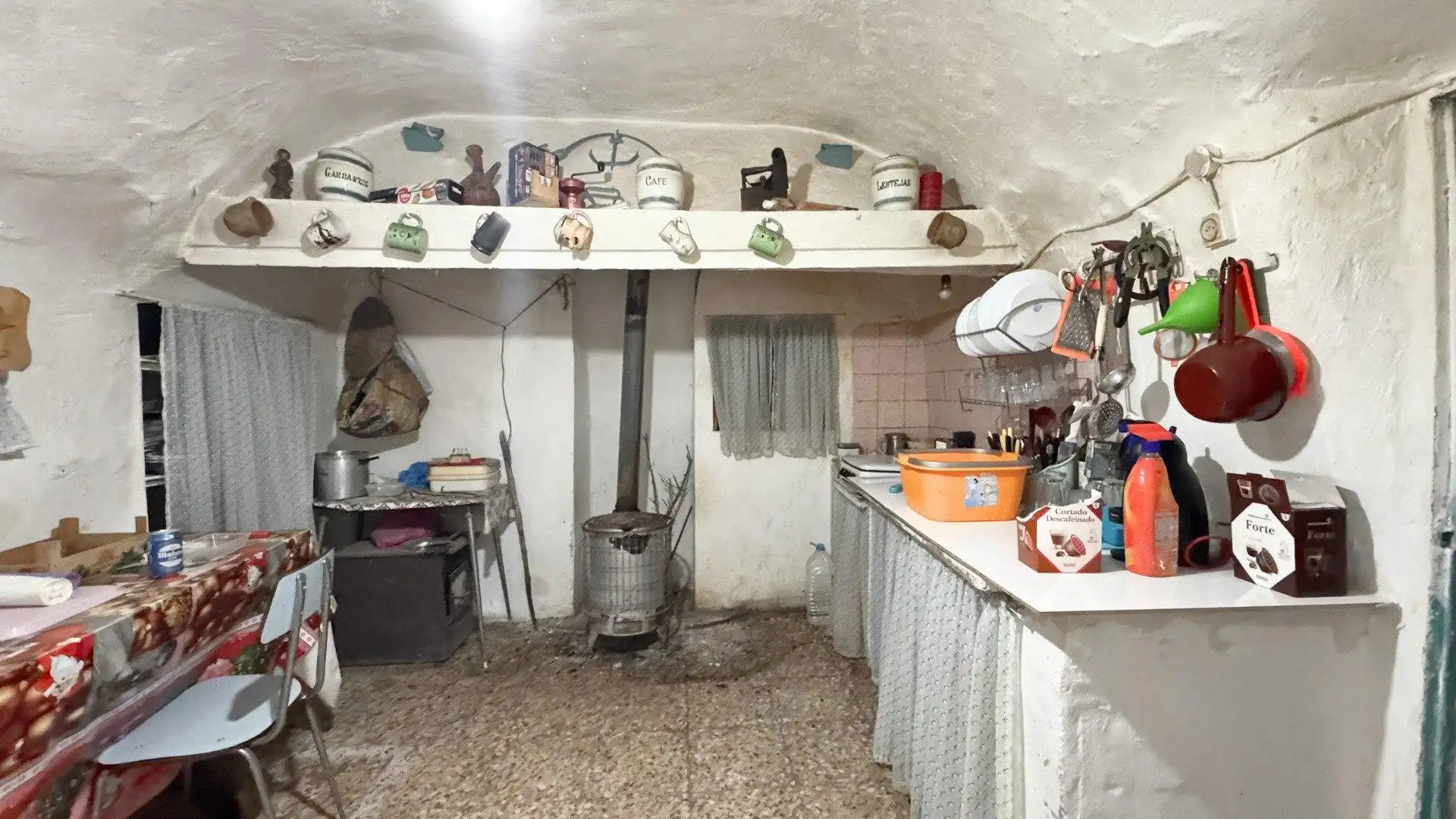 Cuina de Casa adosada en venda en El Pinós / Pinoso amb Terrassa