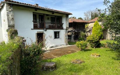 Vista exterior de Casa o xalet en venda en Llanes