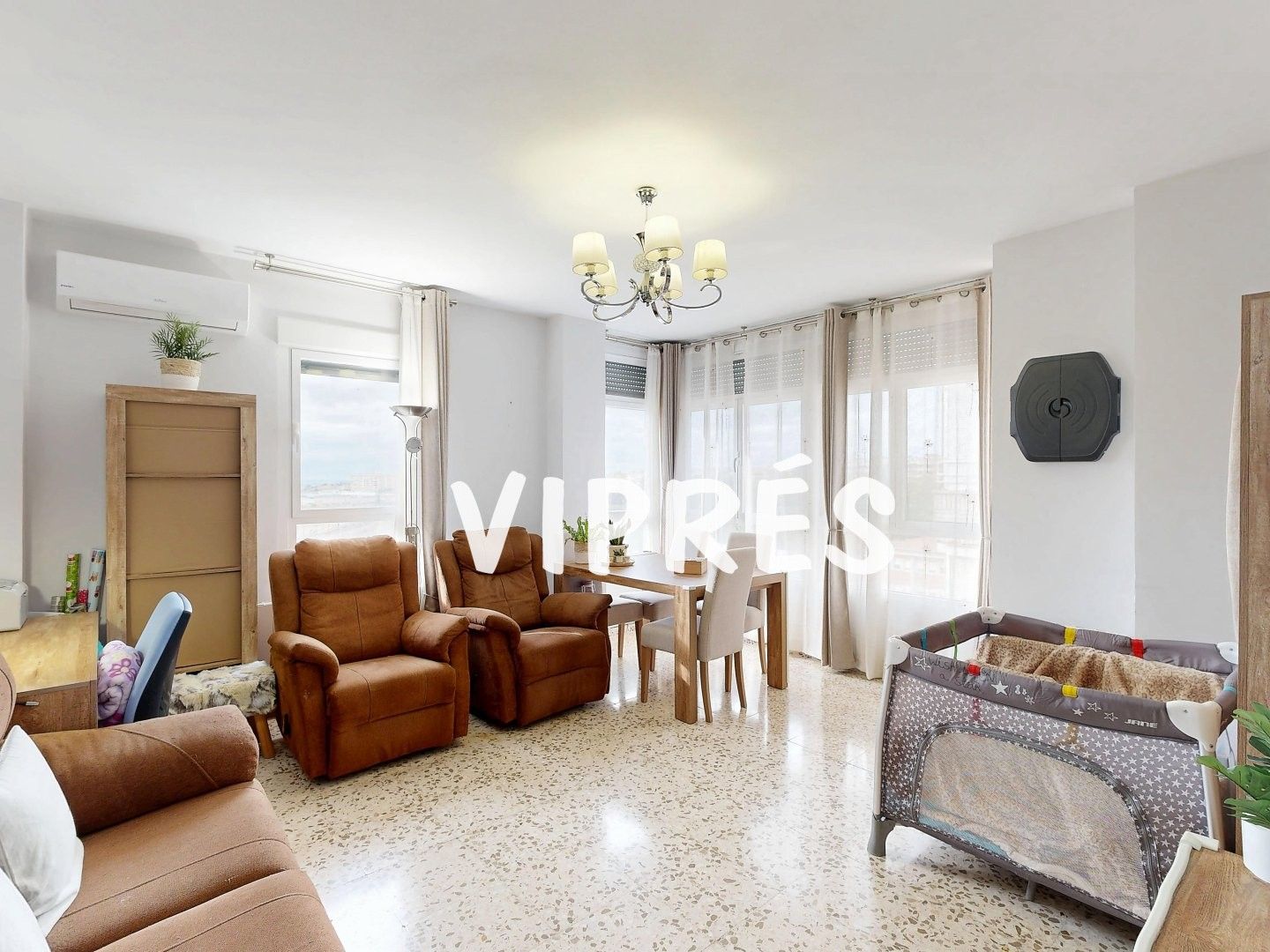 Sala d'estar de Pis en venda en Cáceres Capital amb Aire condicionat i Calefacció