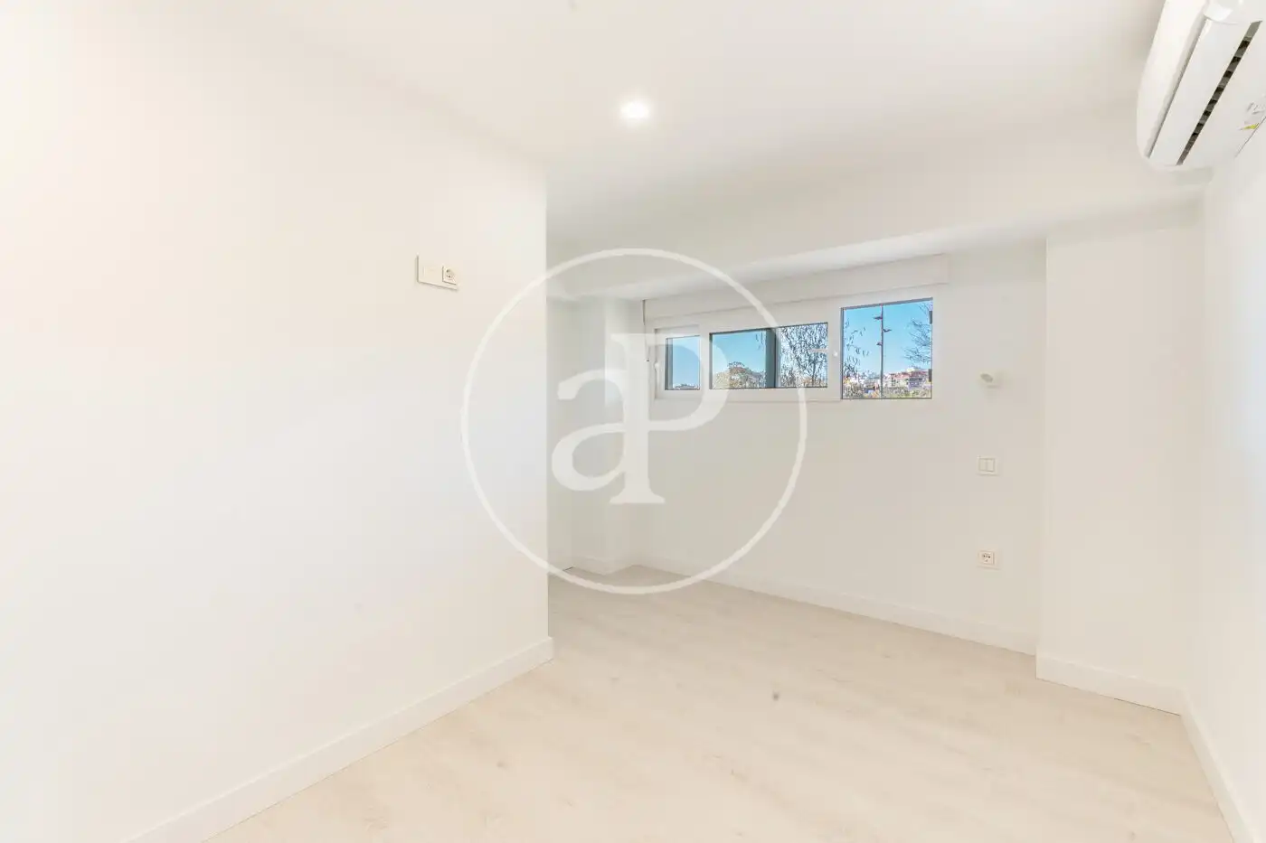 Habitación de Piso en venta en Madrid con Aire acondicionado, Calefacción y Piscina comunitaria