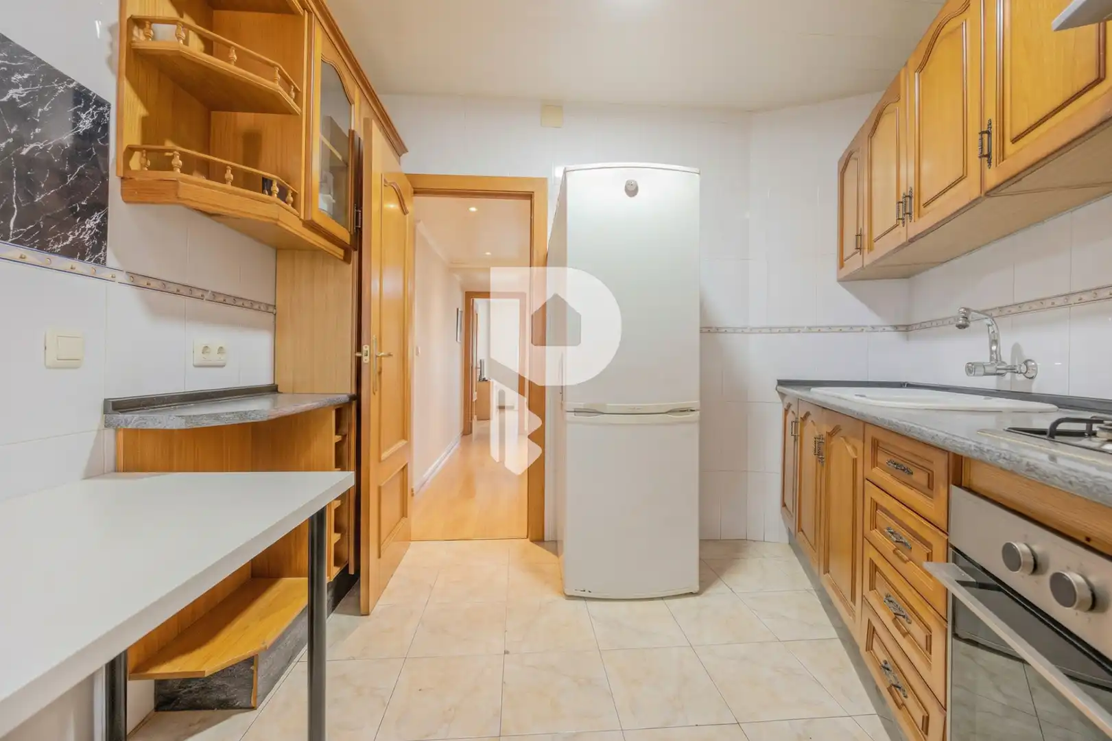 Cocina de Piso en venta en Sant Andreu de la Barca, Barcelona