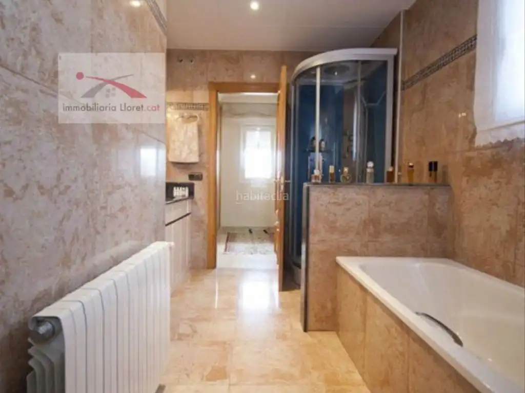 Maison avec piscine à vendre à Fenals, imagen 9