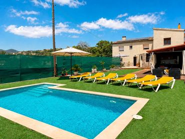 Casa amb piscina en venda a dansa