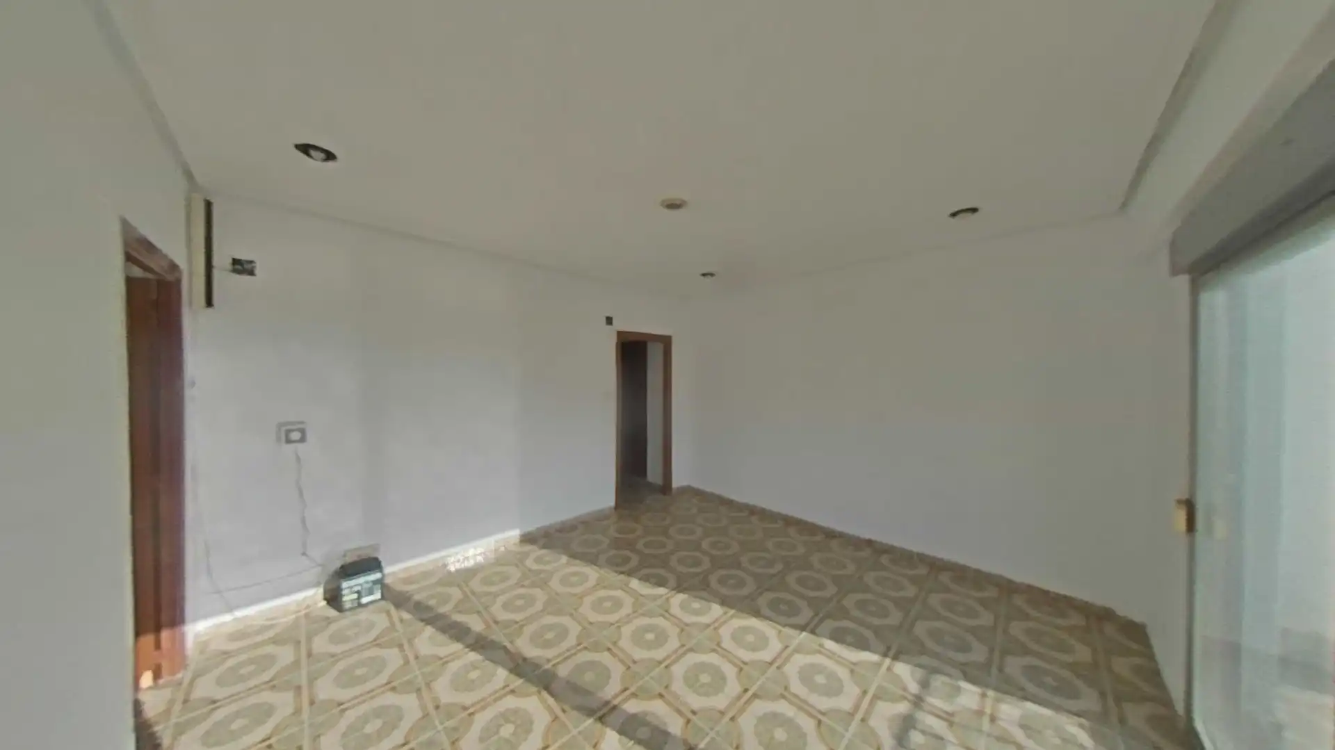 Piso en venta en Valencia con Balcón