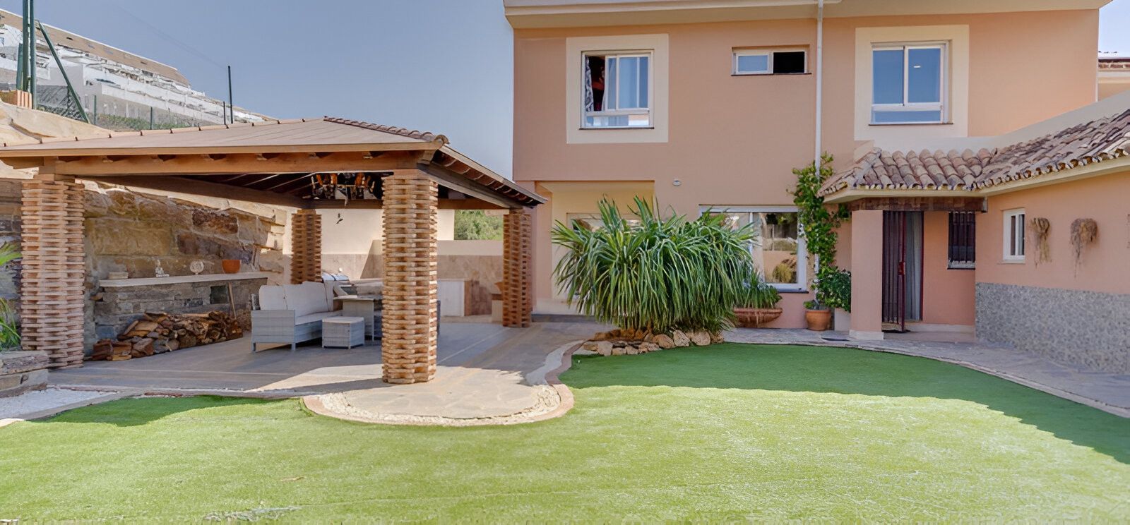 Garden of Single-family semi-detached for sale in Estepona  with Air Conditioner, Private garden and Terrace