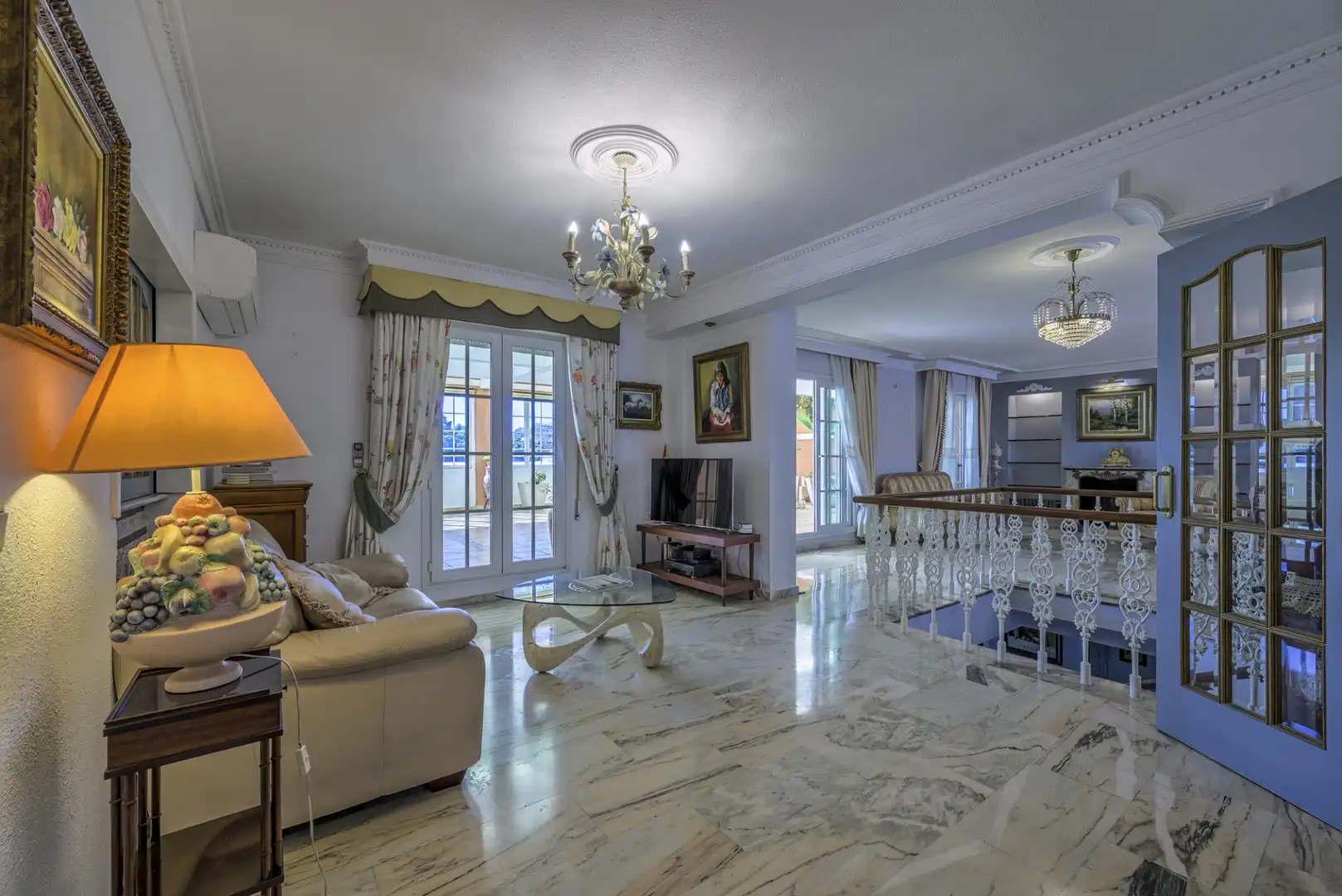 Sala de estar de Ático en venta en Fuengirola con Aire acondicionado, Terraza y Trastero