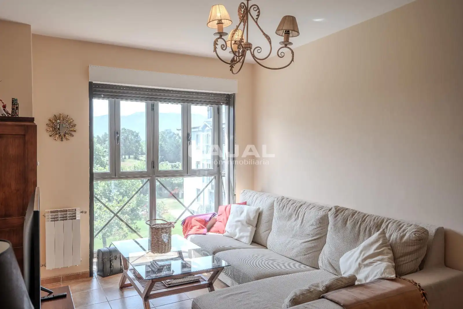 Wohnzimmer von Wohnung zum Verkauf in Riaza mit Heizung, Abstellraum und Schwimmbad