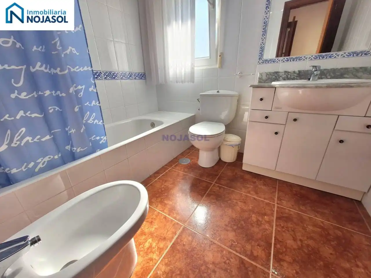 Badezimmer von Wohnung zur Miete in Noja mit Heizung, Privatgarten und Terrasse