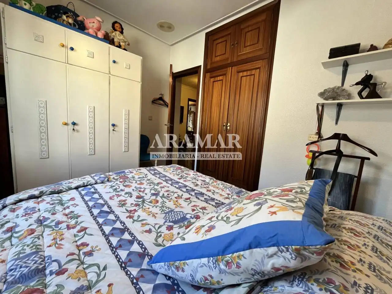 Habitación de Casa o chalet en venta en L'Atzúbia con Amueblado
