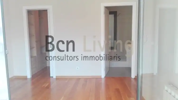 Sala de estar de Piso de alquiler en Barcelona con Aire acondicionado, Parquet y Terraza