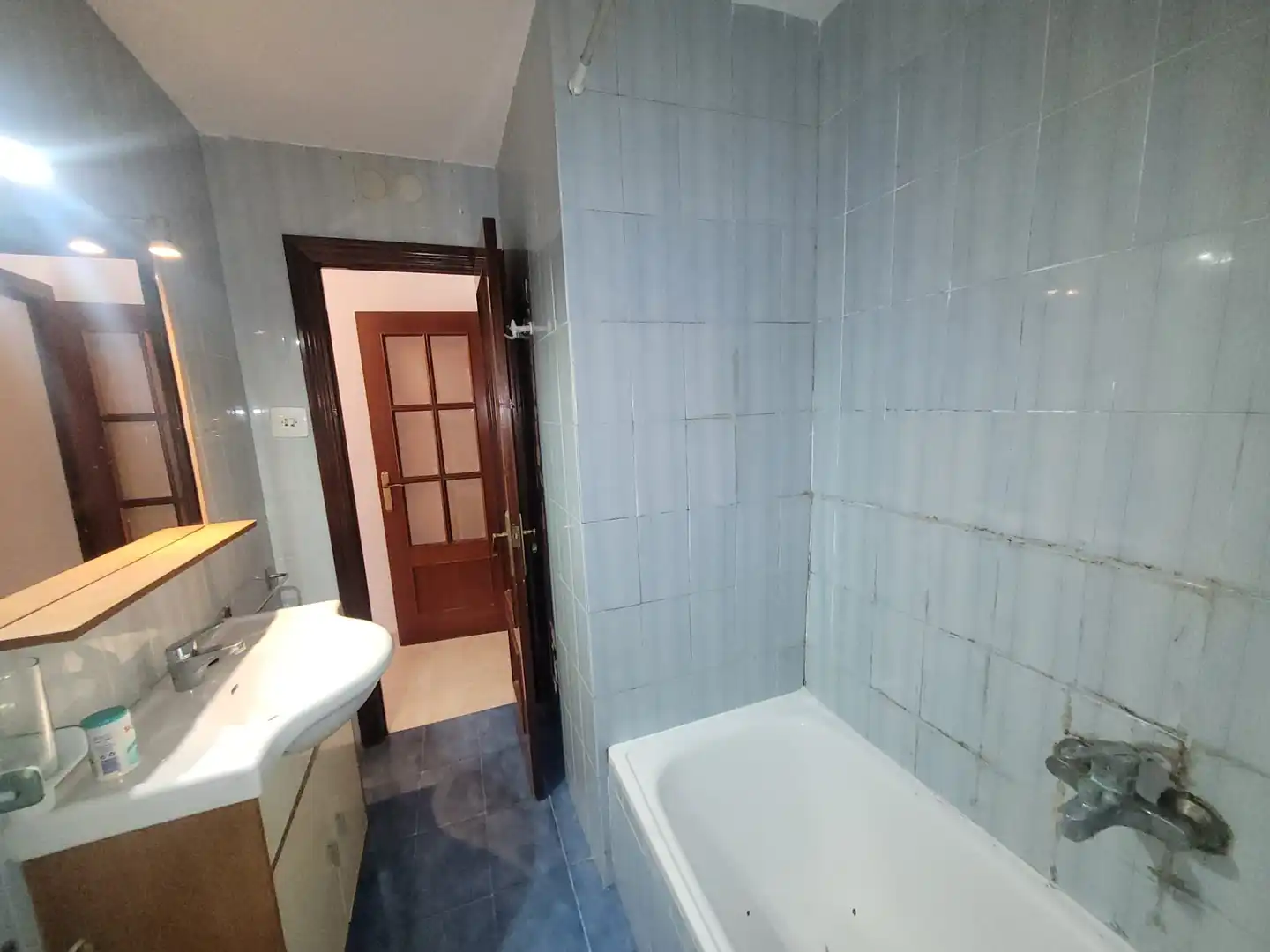 Badezimmer von Wohnungen zum Verkauf in Castelldefels mit Heizung, Terrasse und Abstellraum