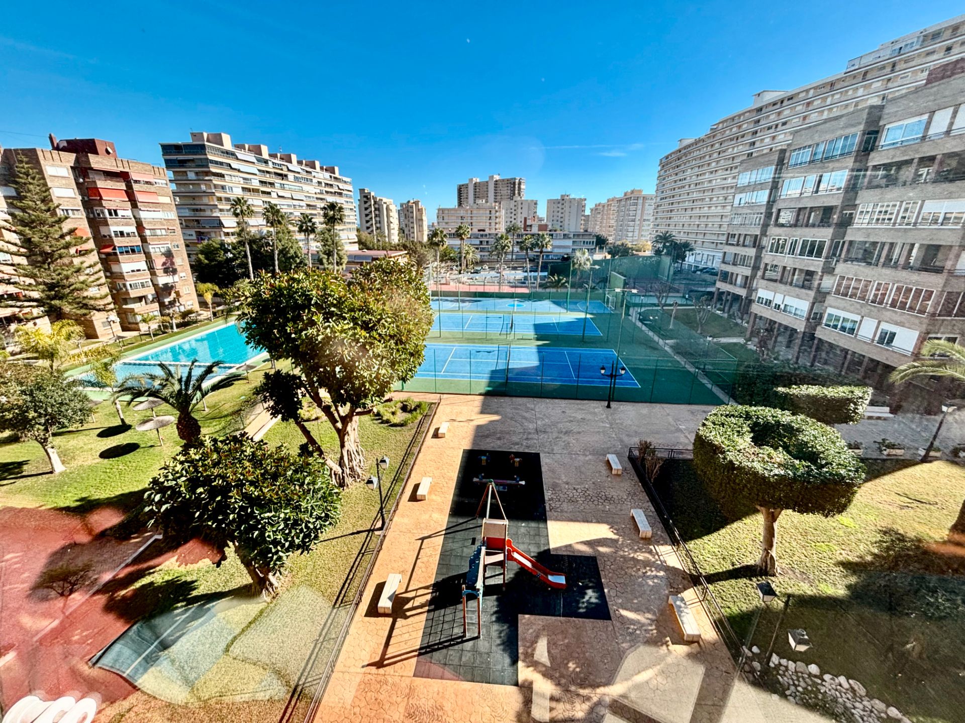 Swimming pool of Flat for sale in Alicante / Alacant  with Air Conditioner, Heating and Terrace