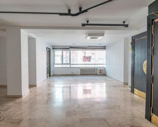 Flat for sale in  Granada Capital  with Air Conditioner and Heating