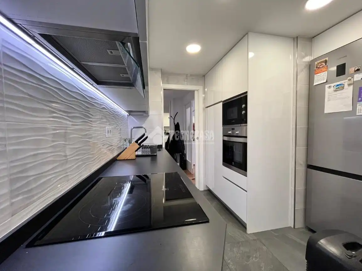 Cocina de Piso en venta en Alcalá de Henares con Aire acondicionado, Calefacción y Terraza