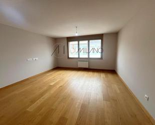 Flat to rent in Vigo   with Heating and Storage room