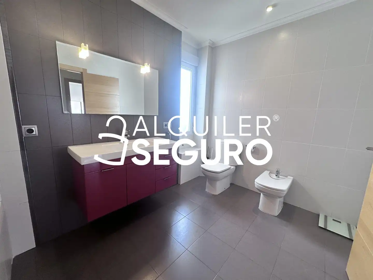 Badezimmer von Wohnung zur Miete in Benimaclet