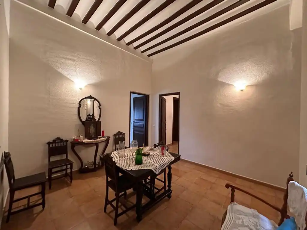 Comedor de Edificio en venta en Sisante