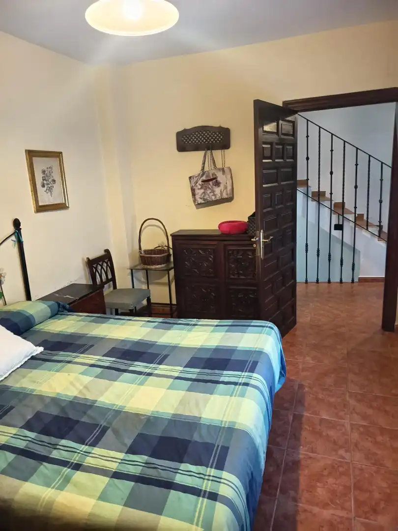 Schlafzimmer von Einfamilien-Reihenhaus zum Verkauf in Córdoba