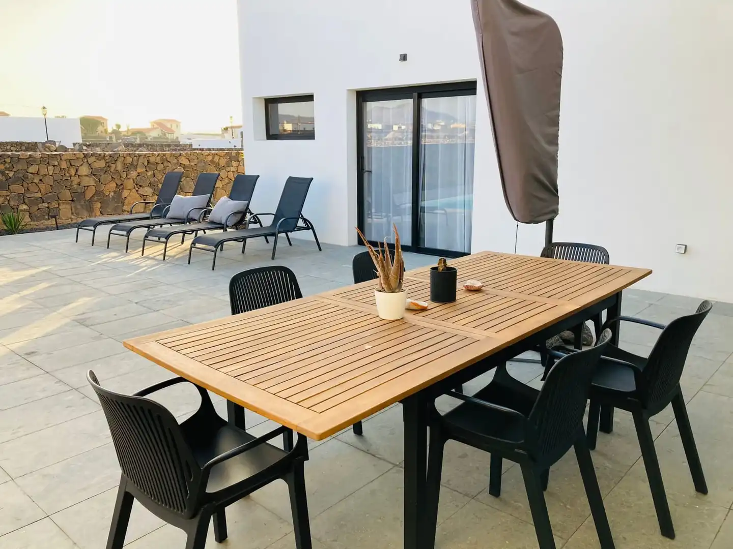 Terrassa de Casa adosada en venda en La Oliva amb Jardí privat, Terrassa i Piscina