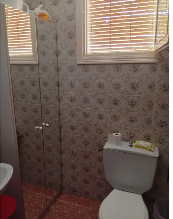 Badezimmer von Wohnung zum Verkauf in Crevillent mit Klimaanlage, Balkon und Internet