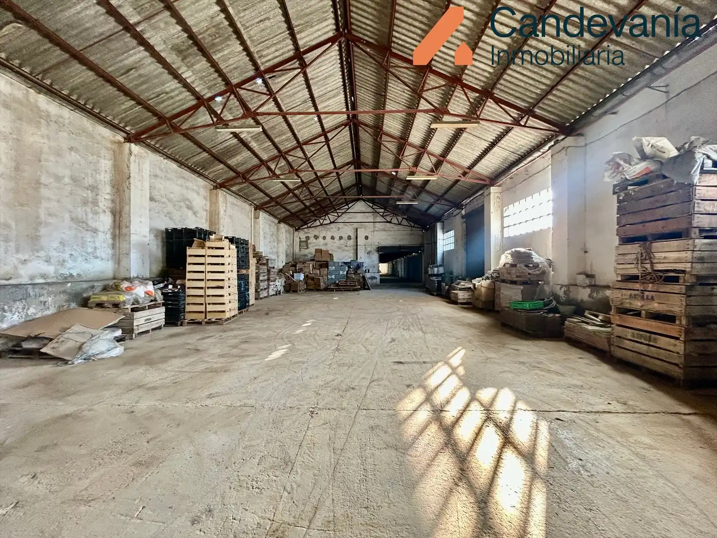 Vista exterior de Nave industrial en venta en Zuera