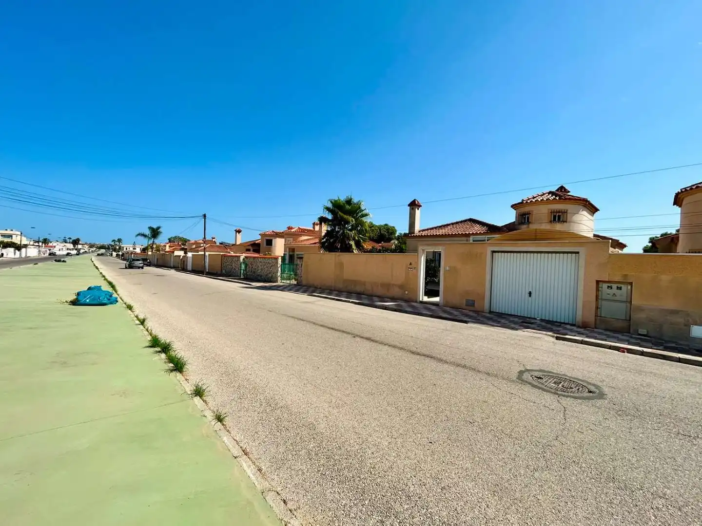 Chalet con piscina en venta en N/A, imagen 3