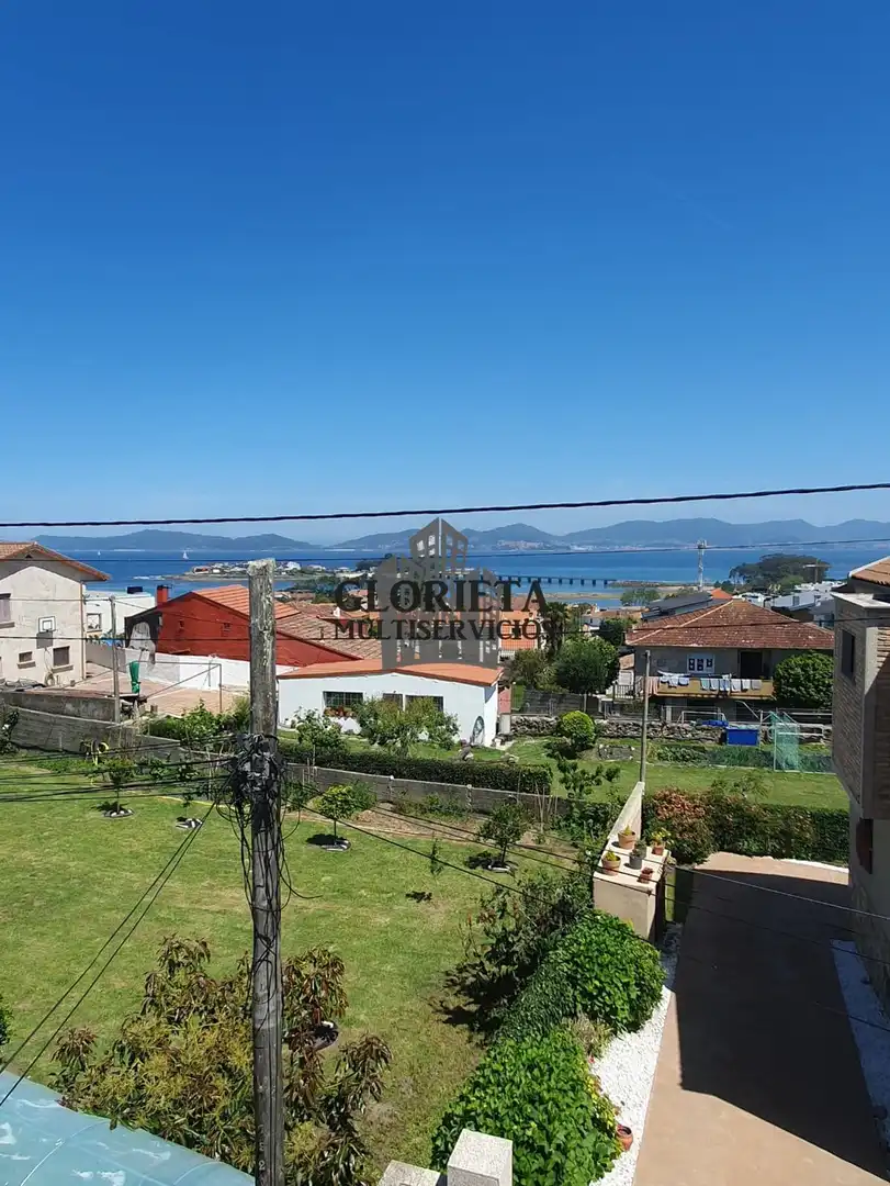 Exterior view of Houses for sale in Vigo   with Heating, Parquet flooring and Terrace