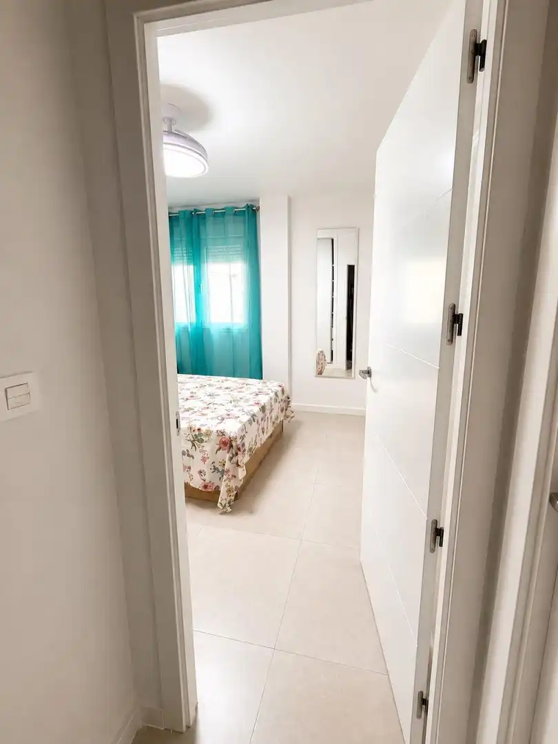 Flat with lift to rent in La Caleta - La Guardia, imagen 11
