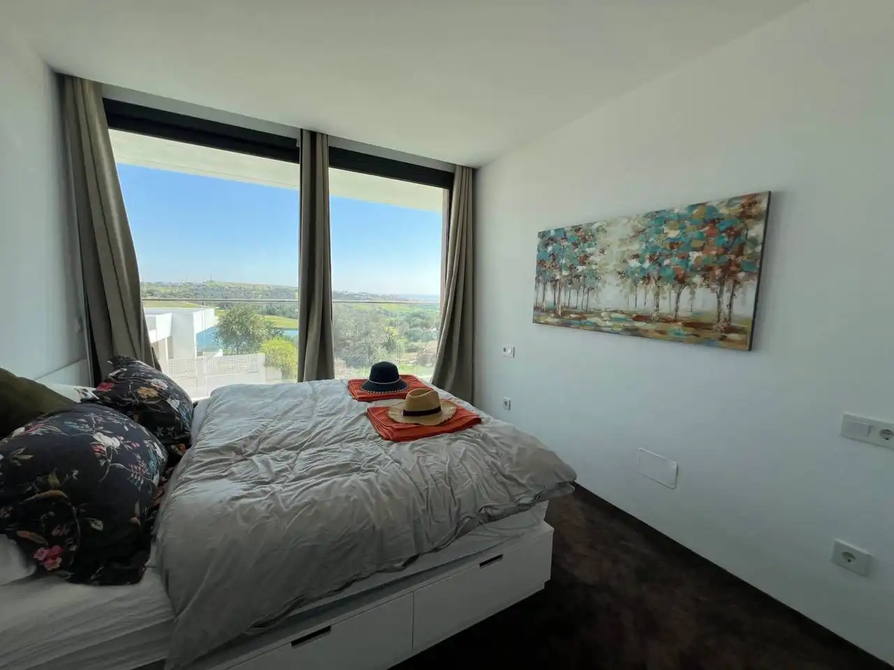 Habitación de Casa o chalet en venta en Estepona con Aire acondicionado, Calefacción y Jardín privado