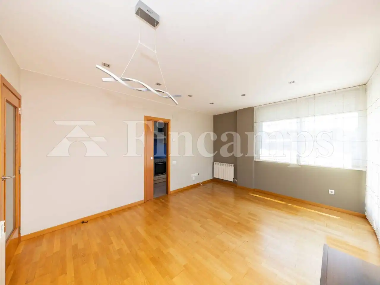 Schlafzimmer von Dachboden zum Verkauf in Terrassa mit Klimaanlage, Heizung und Parkett