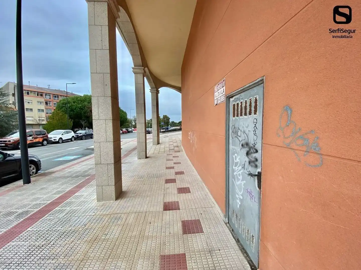 Local comercial en venda a Rúa Alcalde Toribio Salvadores, imagen 4