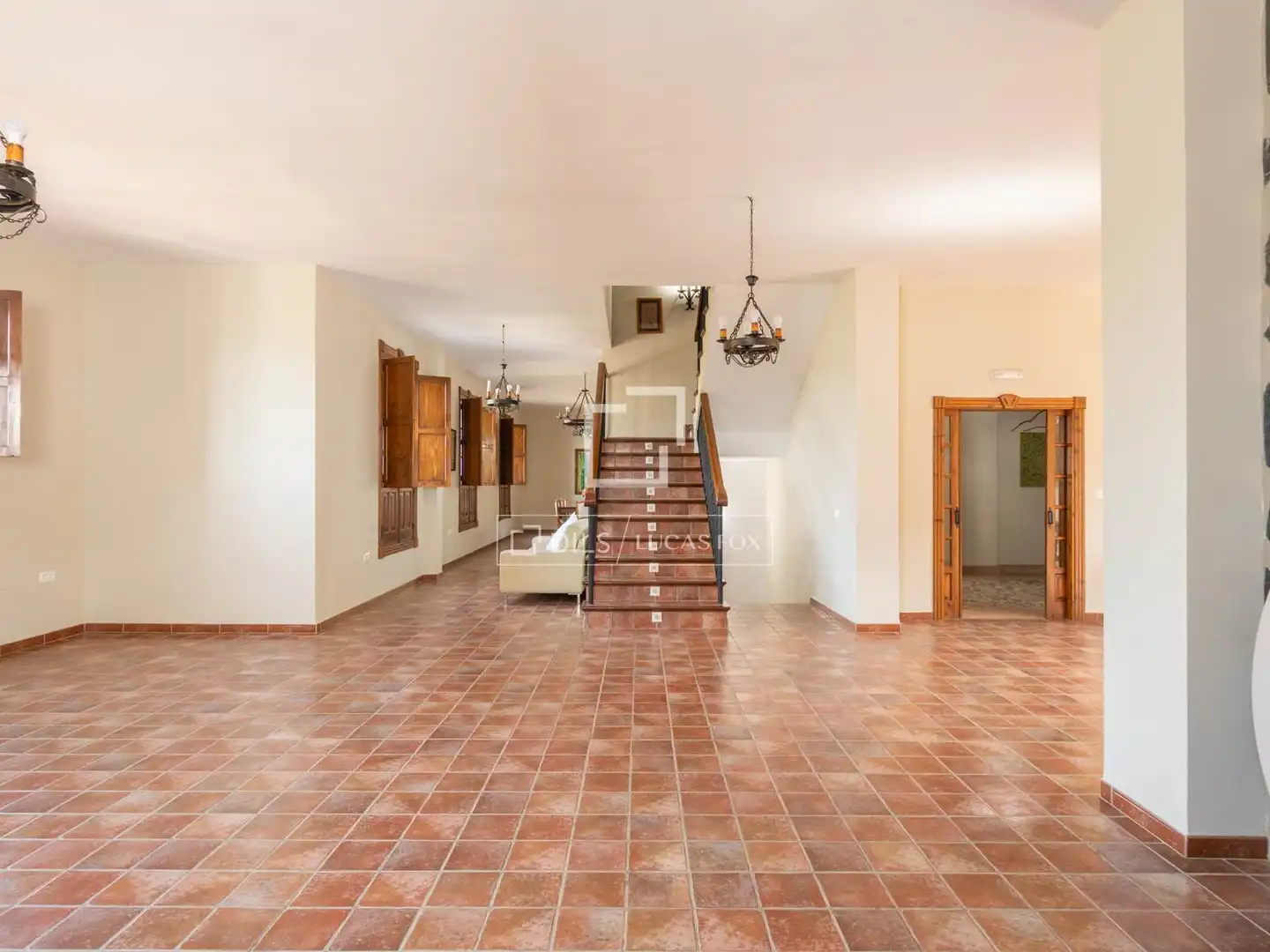 Finca rústica en venda en Málaga amb Jardí privat, Terrassa i Traster