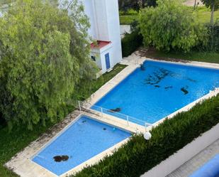 Piscina de Dúplex en venda en Camas amb Aire condicionat, Terrassa i Piscina